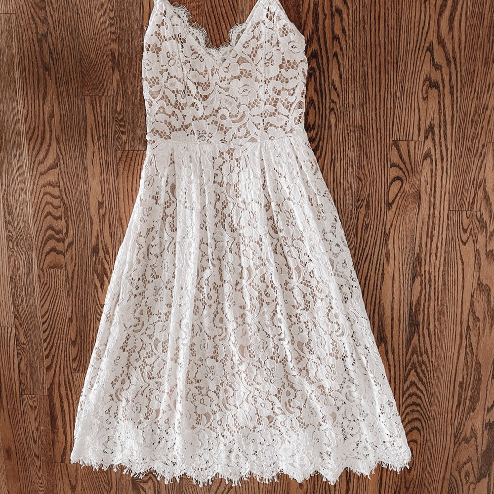 Lace dress